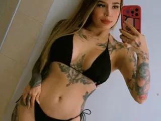 Offline EmiliMontero on Streamate