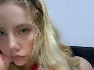 Offline EmilyRashford on Streamate