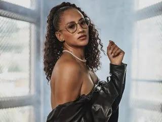 EmmaFerrari from Streamate