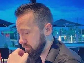 Offline flawless18victory on Streamate