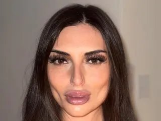 Discover naked camwhore Geld_88 Geld_88 from Streamate