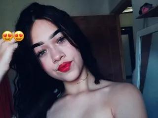 Join Georginakloss, she wants to masturbate for you georginakloss from Streamate