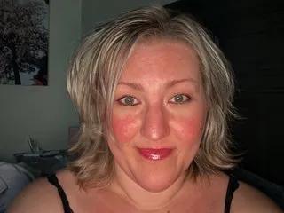 Checkout GiannaPreston, she wants to masturbate for you GiannaPreston from Streamate