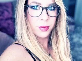 Offline GlamGran on Streamate