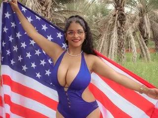 HelenaSantos on Streamate 