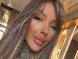 Try hot model ImScarletNoir imScarletNoir from Streamate