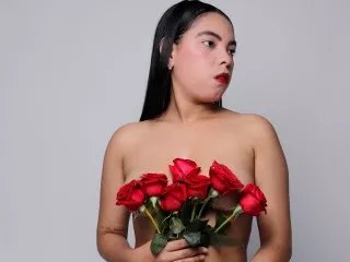 Offline InnaByrne on Streamate