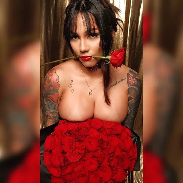 Offline Izumisenjux on Streamate