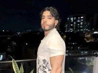 Admire JadenFeynman, he wants to masturbate for you JadenFeynman from Streamate