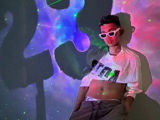 Masturbate to JakkSex, he wants to masturbate for you JakkSex from Streamate