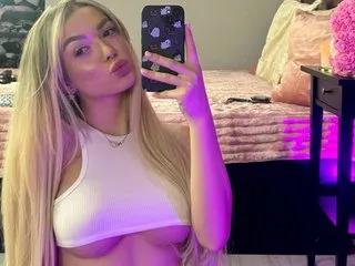 Join sweet stripper KylieJoyce KylieJoyce from Streamate