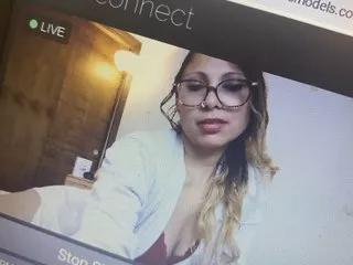 lickablelopez on Streamate 