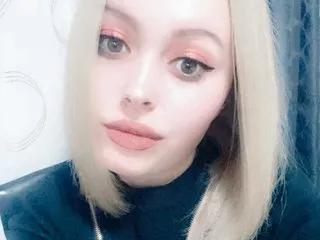 LILLAHx from Streamate