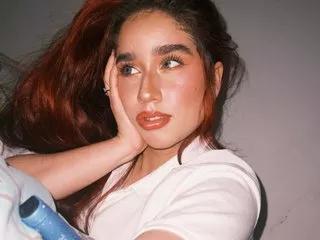 Offline LlilyEvans on Streamate