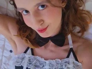 Offline LovelyAliice on Streamate