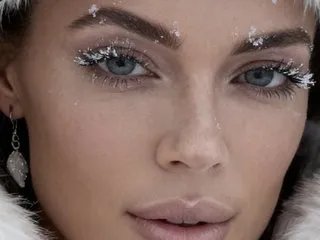 LovelyEileen from Streamate