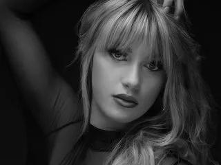 LustfulLuna on Streamate