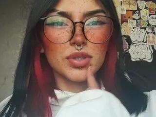 Luy_lovee099 on Streamate 