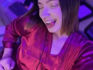 MadeleineMuller on Streamate