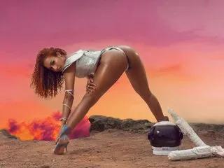 Offline MaiaCox on Streamate