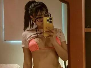 melodyy21 on Streamate 
