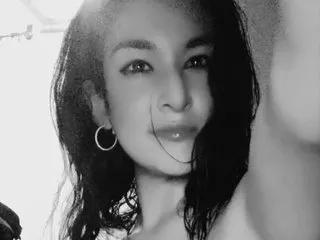 MiaHarper22 from Streamate