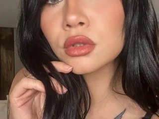 Offline MiaHolland on Streamate