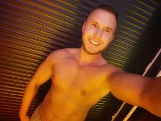 MikeBigDick on Streamate 