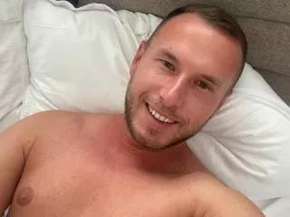 MikeBigDick on Streamate 