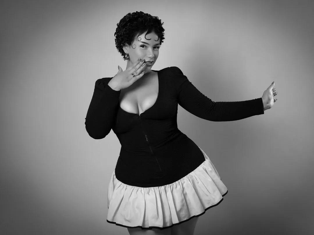 Offline Millyjohnson on Streamate