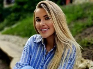 Offline MiracleAlmost on Streamate