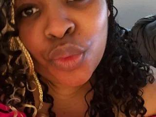 Missredboneo from Streamate