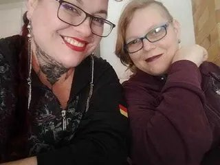 Offline mistressmara_sumleah_bdsm on Streamate