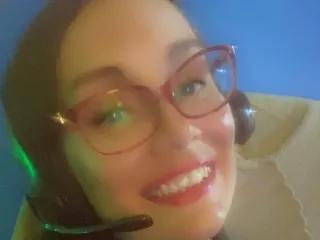 MistresssLaura on Streamate 