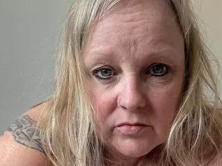 MzzDee on Streamate 