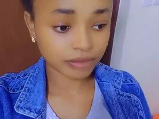 Nastyebony018 on Streamate 
