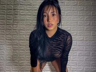 Slutty Natalia_Kiss018 wants you to fuck her body now Natalia_Kiss018 from Streamate