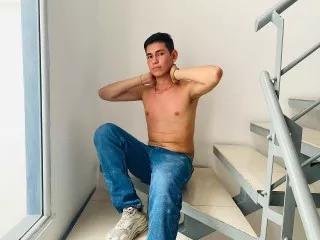 PaullPervert on Streamate 