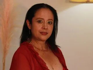 pinkflowermilfx from Streamate