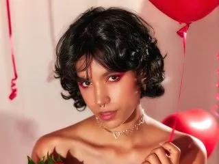 PrettyBlaze on Streamate