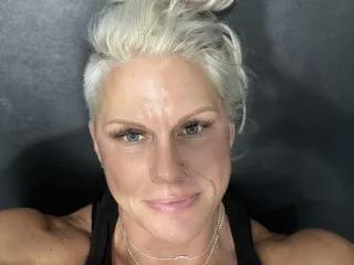 Offline prettybuffkitty on Streamate