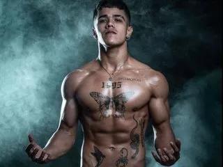RobSaenz21 on Streamate 
