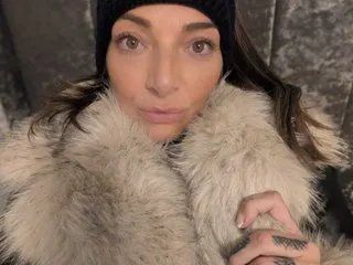 Offline Roxy_Reed on Streamate