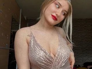 Streamate SANDIYE is Freechat SANDIYE — Step into my world of dance... I'll tease, sway, and move to the rhythm. Playful, energetic, and a little naughty on the dance floor.