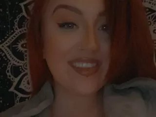 Offline SavannahXoX on Streamate
