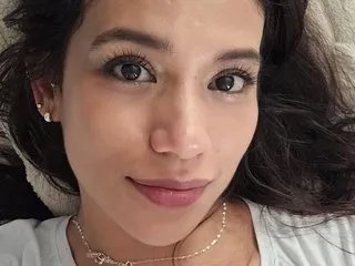 Scarletthred from Streamate