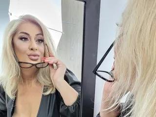 SexxyBlondy on Streamate