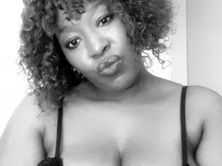 SEXYHIPSXXX on Streamate 