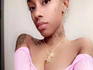 Offline Silky_Mist on Streamate