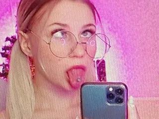 Naked Sofia_Kenwood from Streamate Sofia_Kenwood from Streamate